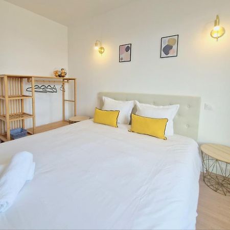 L'Etape Pisciacaise / F2 4Pers. De Standing Apartman Poissy Kültér fotó