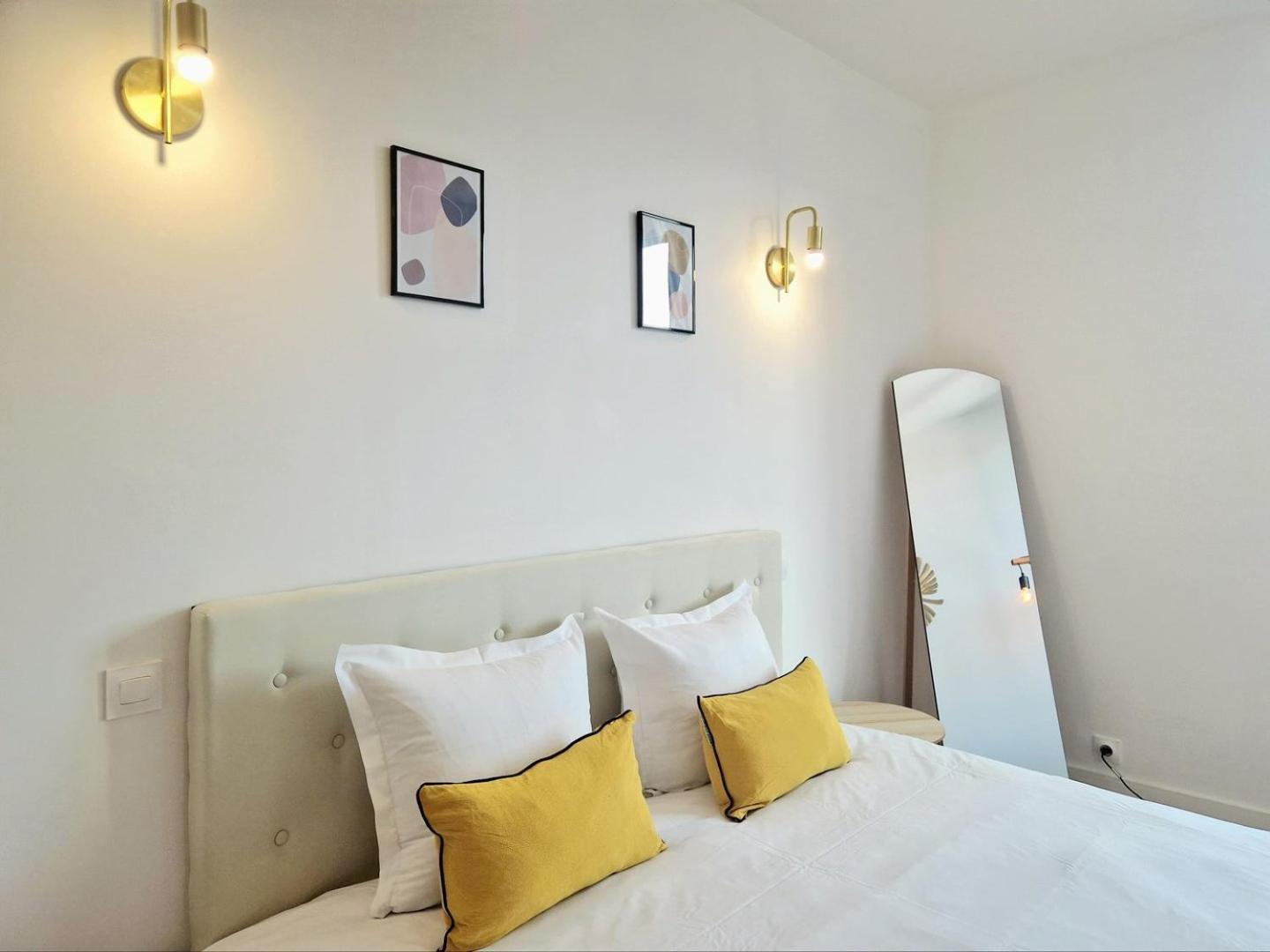 L'Etape Pisciacaise / F2 4Pers. De Standing Apartman Poissy Kültér fotó